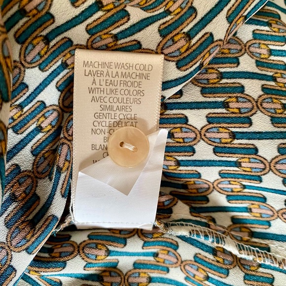 Max Studio Printed Wrap Style Long Sleeve Blouse - Picture 7 of 7